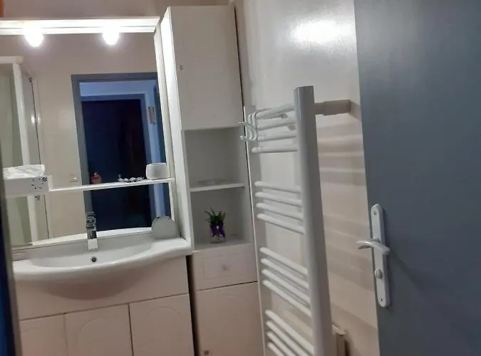 Oda ve Kahvaltı Petit Paradis Chez Pascale Et Bernard *